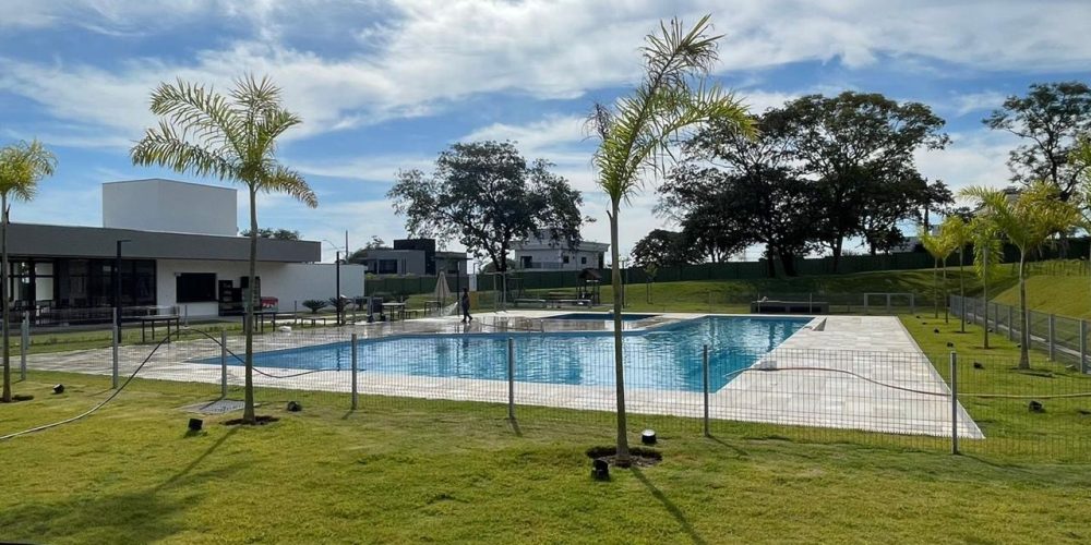 28dd9f69-cc60-4d65-ba98-6409bcfbb96b