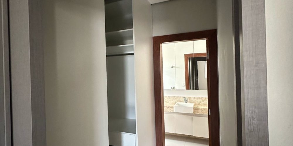 4c739592-27d6-47d4-8a03-7bfef449c503