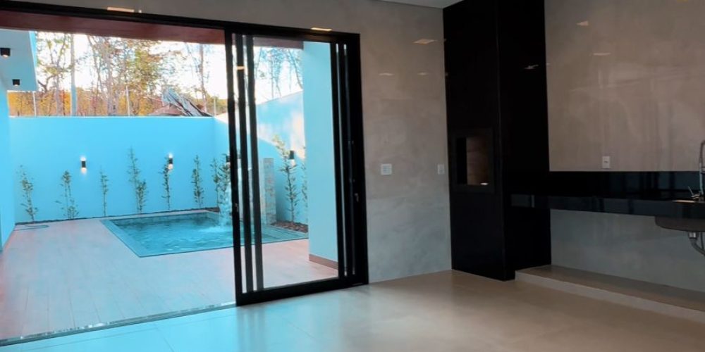 8269a035-ae60-4049-9555-5740167d4af6