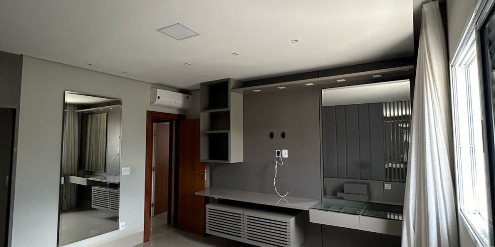 b64f97ca-679e-4d67-acf4-33d3f55fb550