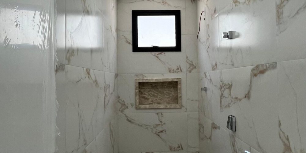 e21f6a65-0c60-4d6c-83b3-10efae78aa18