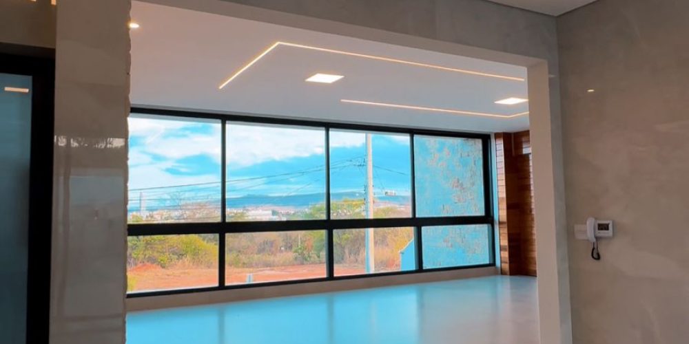 ef4fffb8-b0d9-4497-b7e8-98d1b04f489b