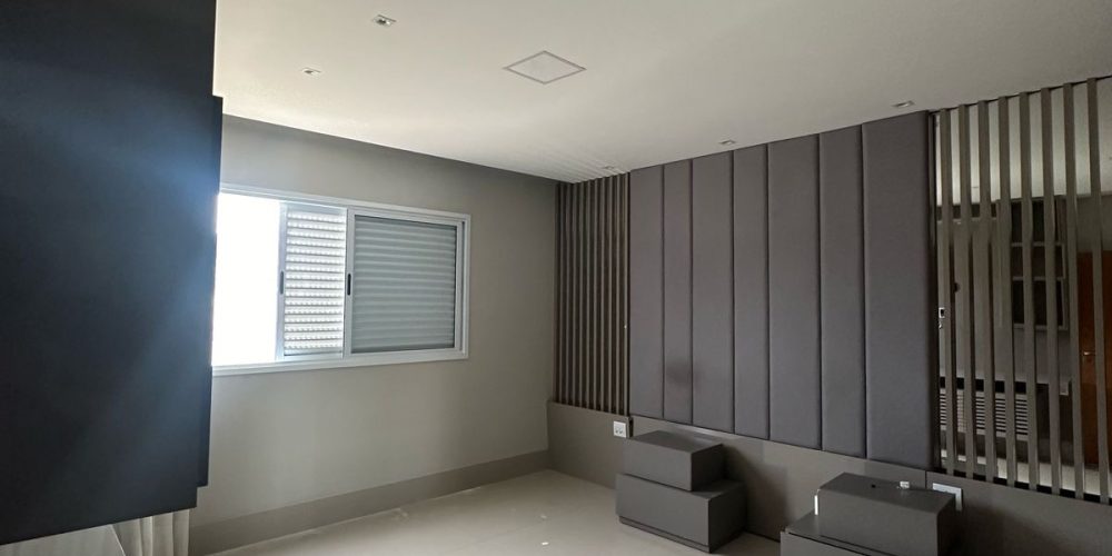 ef8a3453-a5d9-41dc-b4a4-5393691663cf