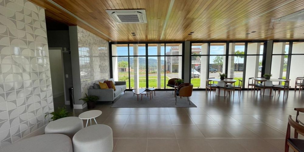 f5bf0673-a6fa-4fad-923d-37553570d8cd